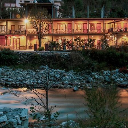 Shivadya Tirthan - Tirthan Valley Gushaini Eksteriør billede