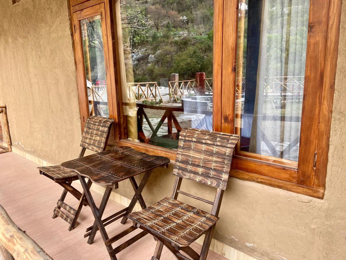 Shivadya Tirthan - Tirthan Valley Gushaini Eksteriør billede