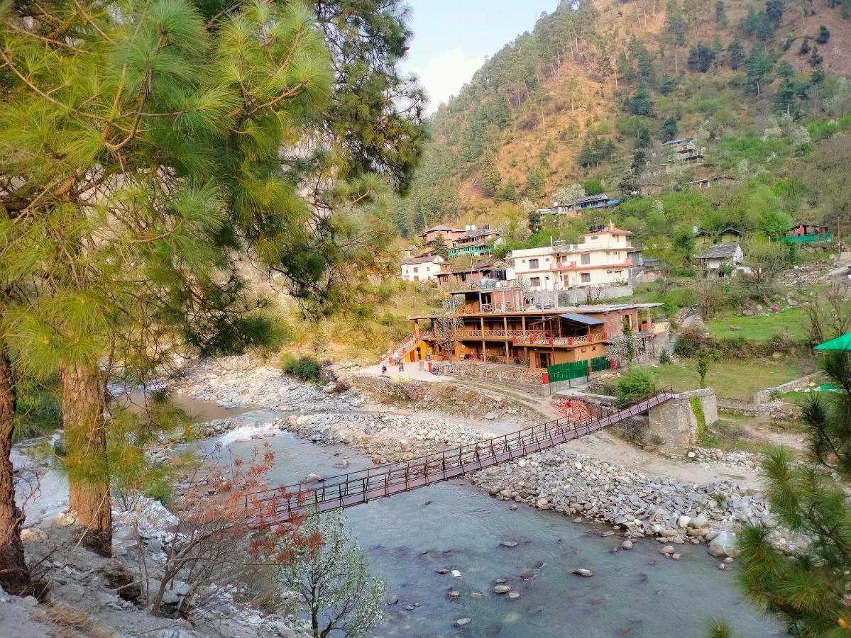 Shivadya Tirthan - Tirthan Valley Gushaini Eksteriør billede