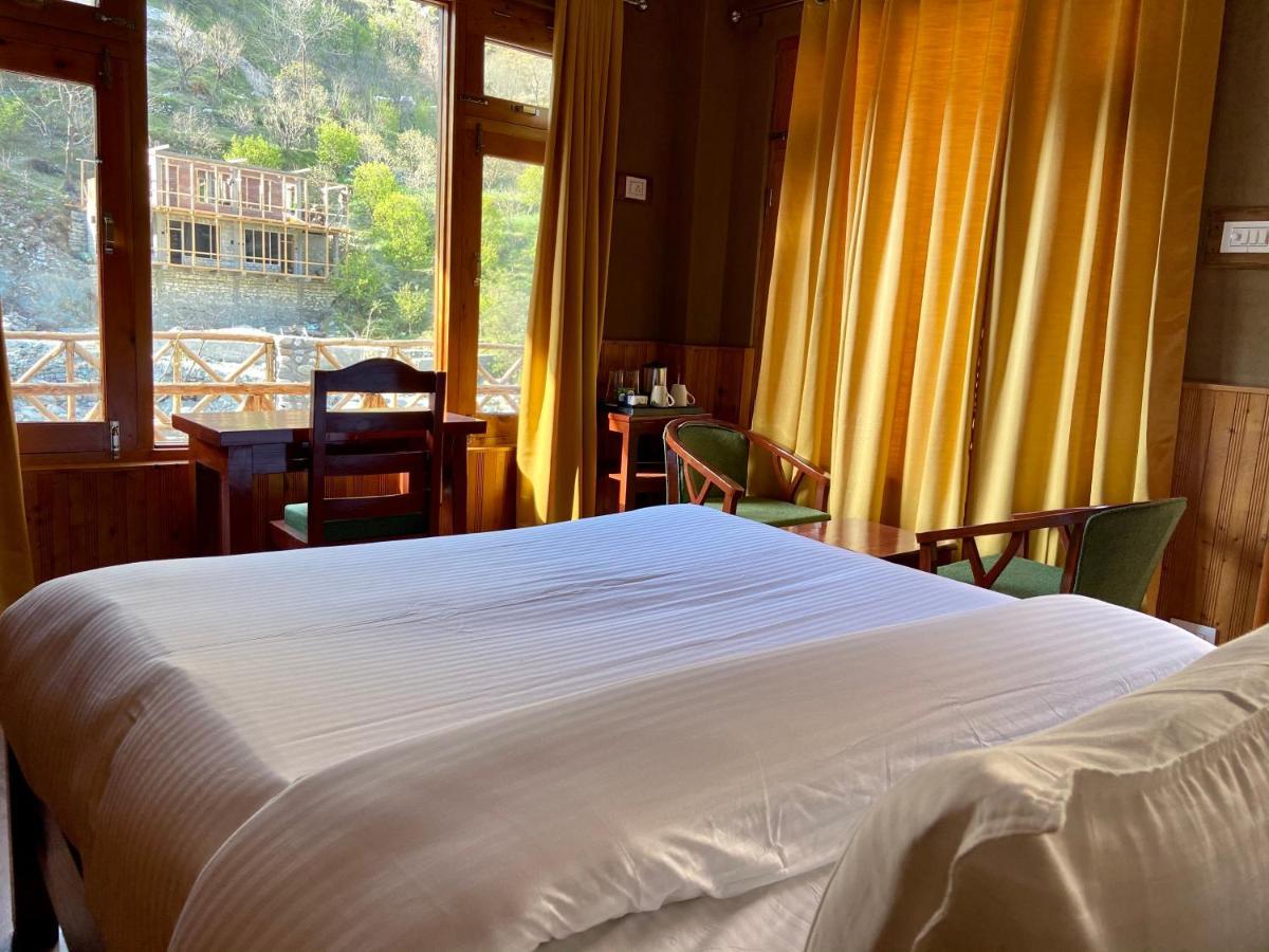 Shivadya Tirthan - Tirthan Valley Gushaini Eksteriør billede