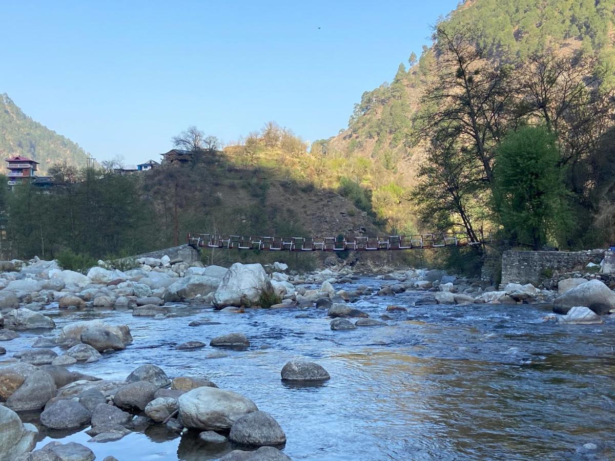 Shivadya Tirthan - Tirthan Valley Gushaini Eksteriør billede