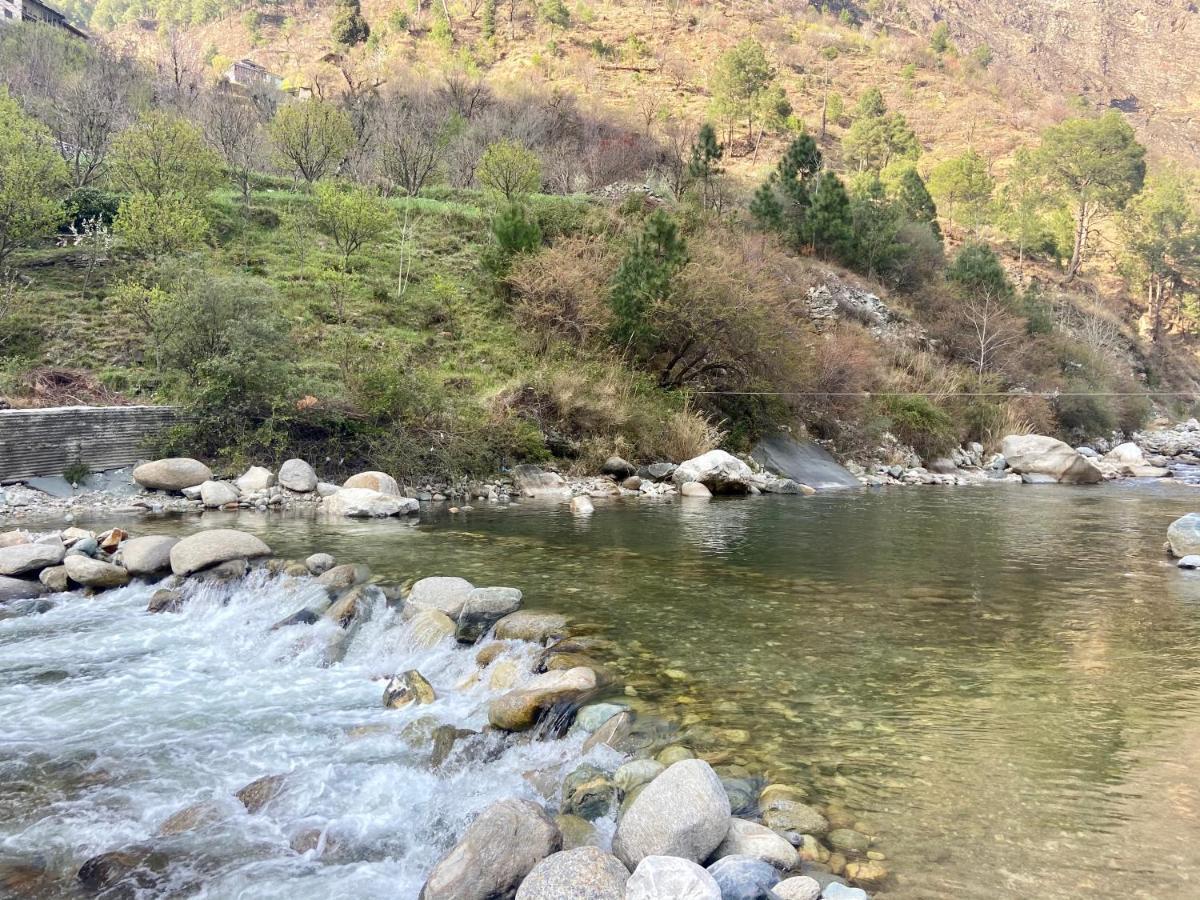 Shivadya Tirthan - Tirthan Valley Gushaini Eksteriør billede