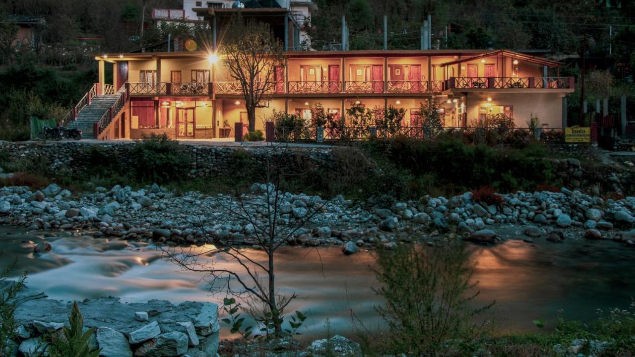 Shivadya Tirthan - Tirthan Valley Gushaini Eksteriør billede